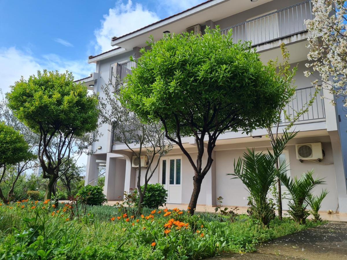 Apartments Macaso Бар Экстерьер фото