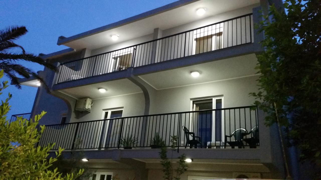 Apartments Macaso Бар Экстерьер фото